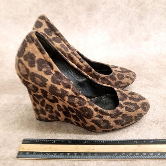 Vera Wang Lavender Womens Size 8 Brown Slip On Leopard Print 4" Wedge - Picture 6 of 11